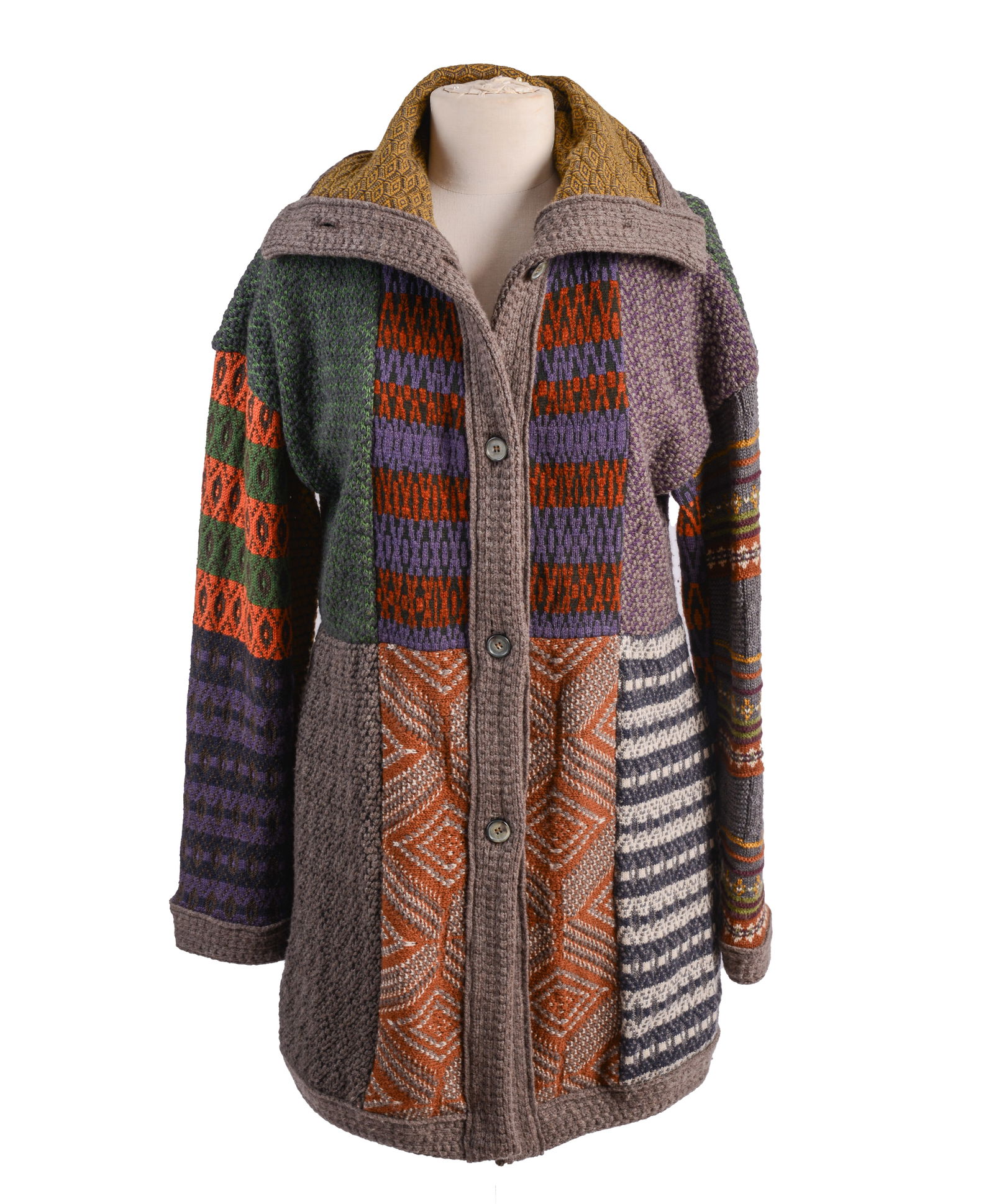 Etro Knit Quilted Sweater.: Lined. Wool blend. Size 40, length 32 inches. Good condition.