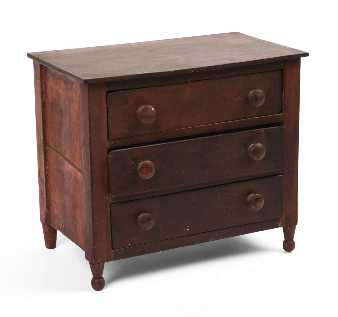 19th Century Doll House Dresser. (1 of 7)