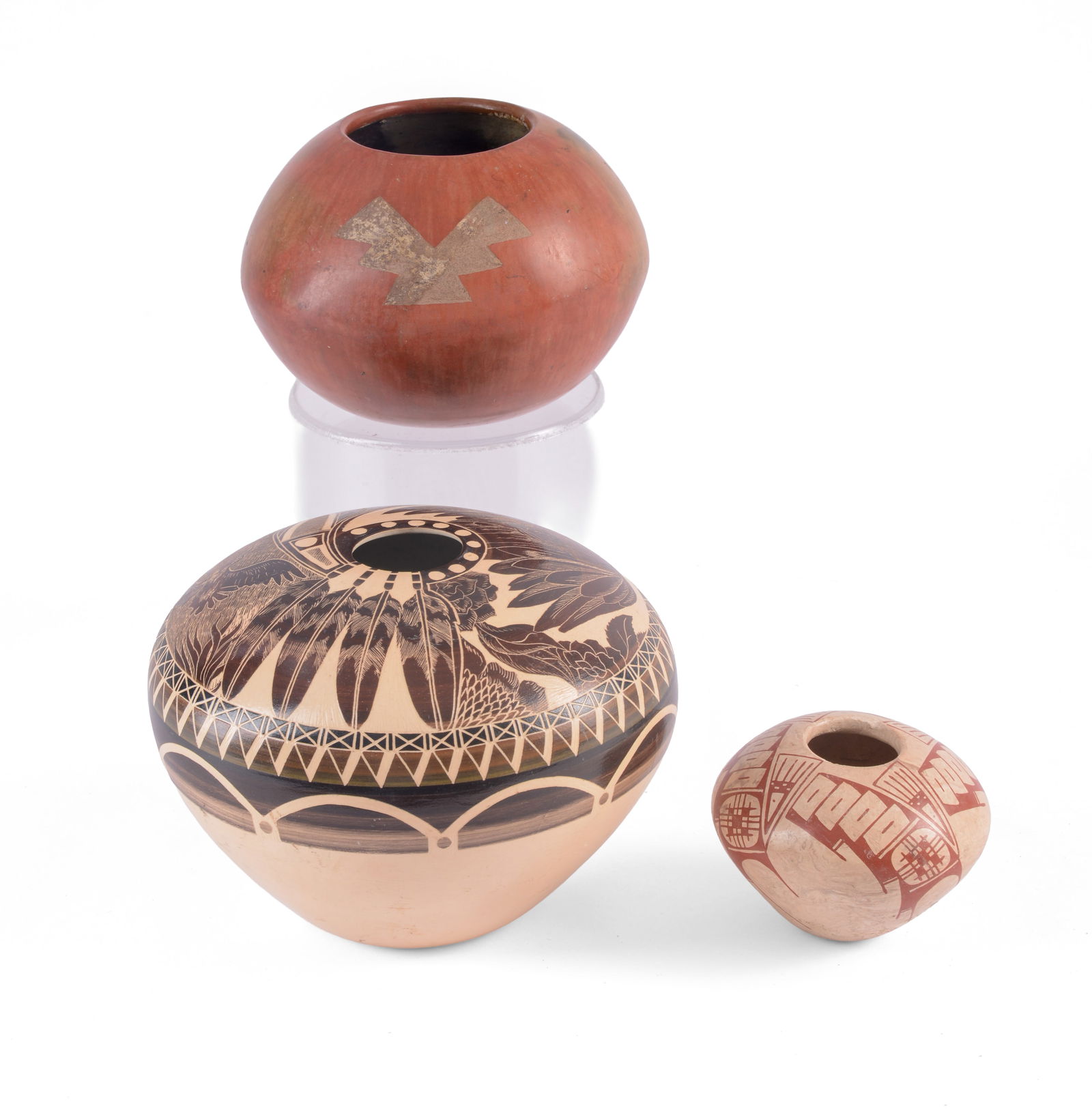 Three Native American Pottery Pots. (1 of 7)