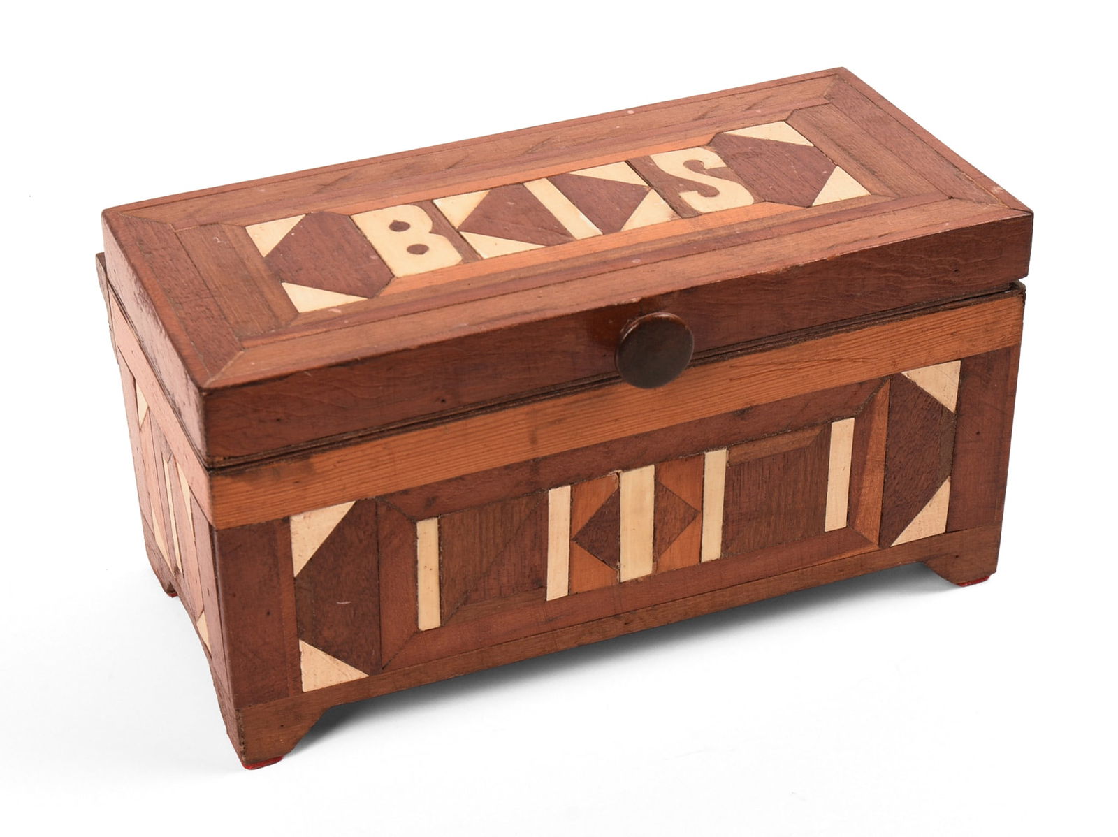 Folk Art Inlaid Wooden Box.: 5.5 x 10.5 x 5 inches. Very good condition. SHIPPING: We offer very competitively priced in house shipping for all items in this sale. Please contact us for a quote.