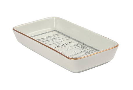 Richard Ginori Dish, Opera Carmen.: 8.5 x 4.5 inches, very good condition. IN HOUSE SHIPPING: We offer very competitively priced in house shipping for all items in this sale. Please contact us for a quote.
