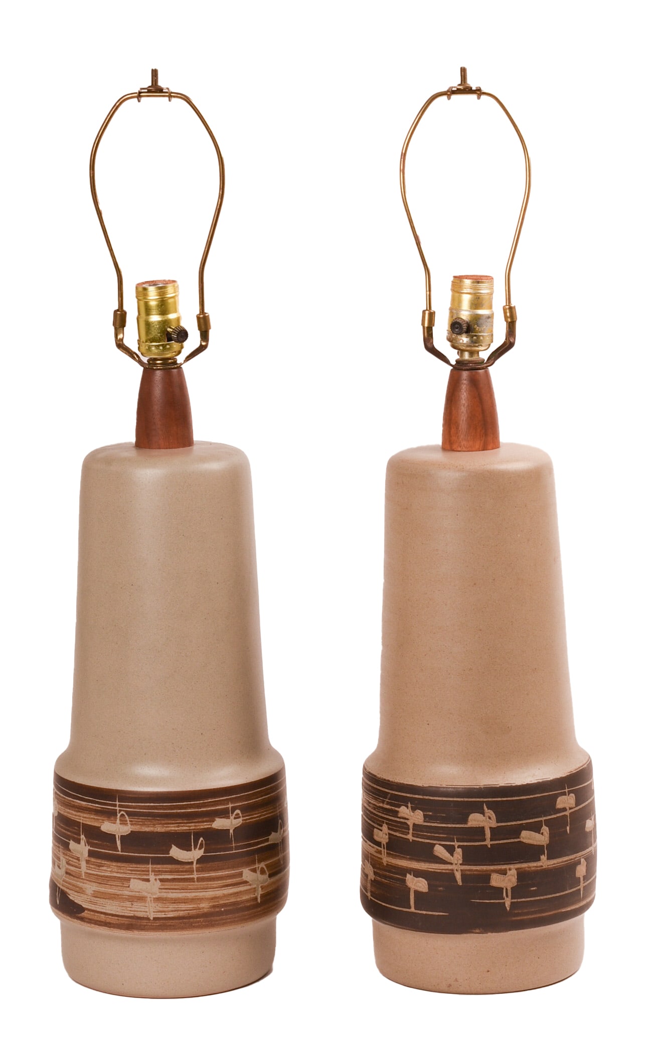 Pair of Gordon and Jane Martz Ceramic Table Lamps.: Overall height 27 inches. Good condition, rewiring recommended. IN HOUSE SHIPPING: We offer very competitively priced in house shipping for all items in this sale. Please contact us for a quote.