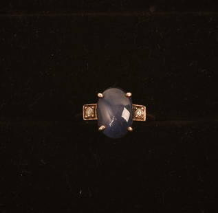 Antique Diamond and Sapphire Ring.: Size 7. IN HOUSE SHIPPING: We offer very competitively priced in house shipping for all items in this sale. Please contact us for a quote.