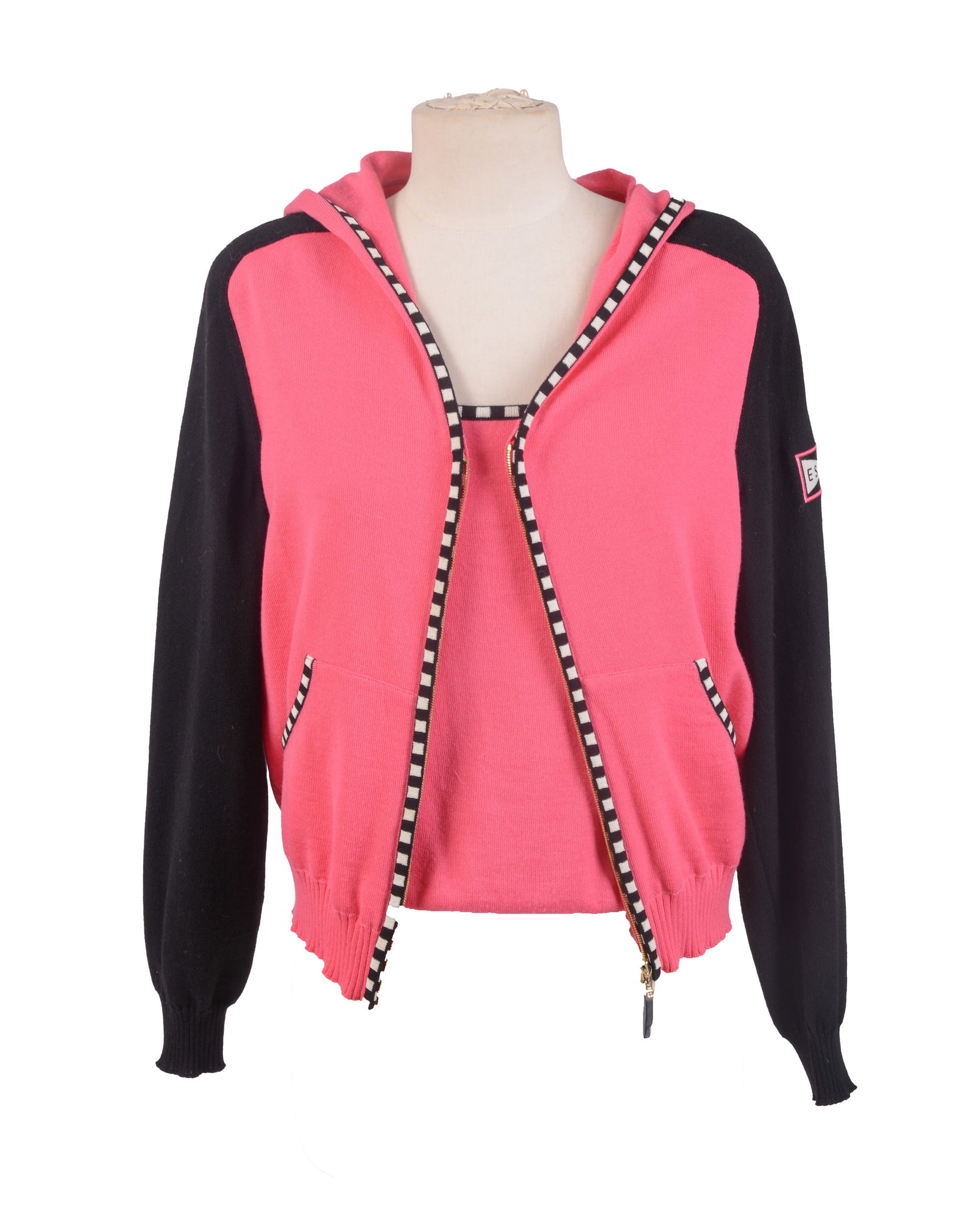 Escada Sweater and Camisole.: Escada Sweater and Camisole. IN HOUSE SHIPPING: We offer very competitively priced in house shipping for all items in this sale. Please contact us for a quote.