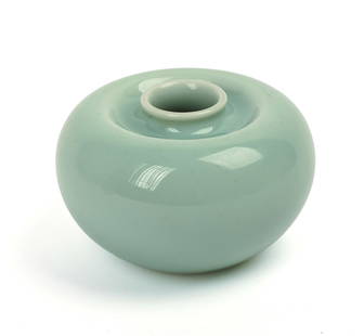 CHINESE CELADON BUD VASE.: Height 2.5 inches, 6 character mark, partial import seal. IN HOUSE SHIPPING: We offer very competitively priced in house shipping for all items in this sale. Please contact us for a quote.
