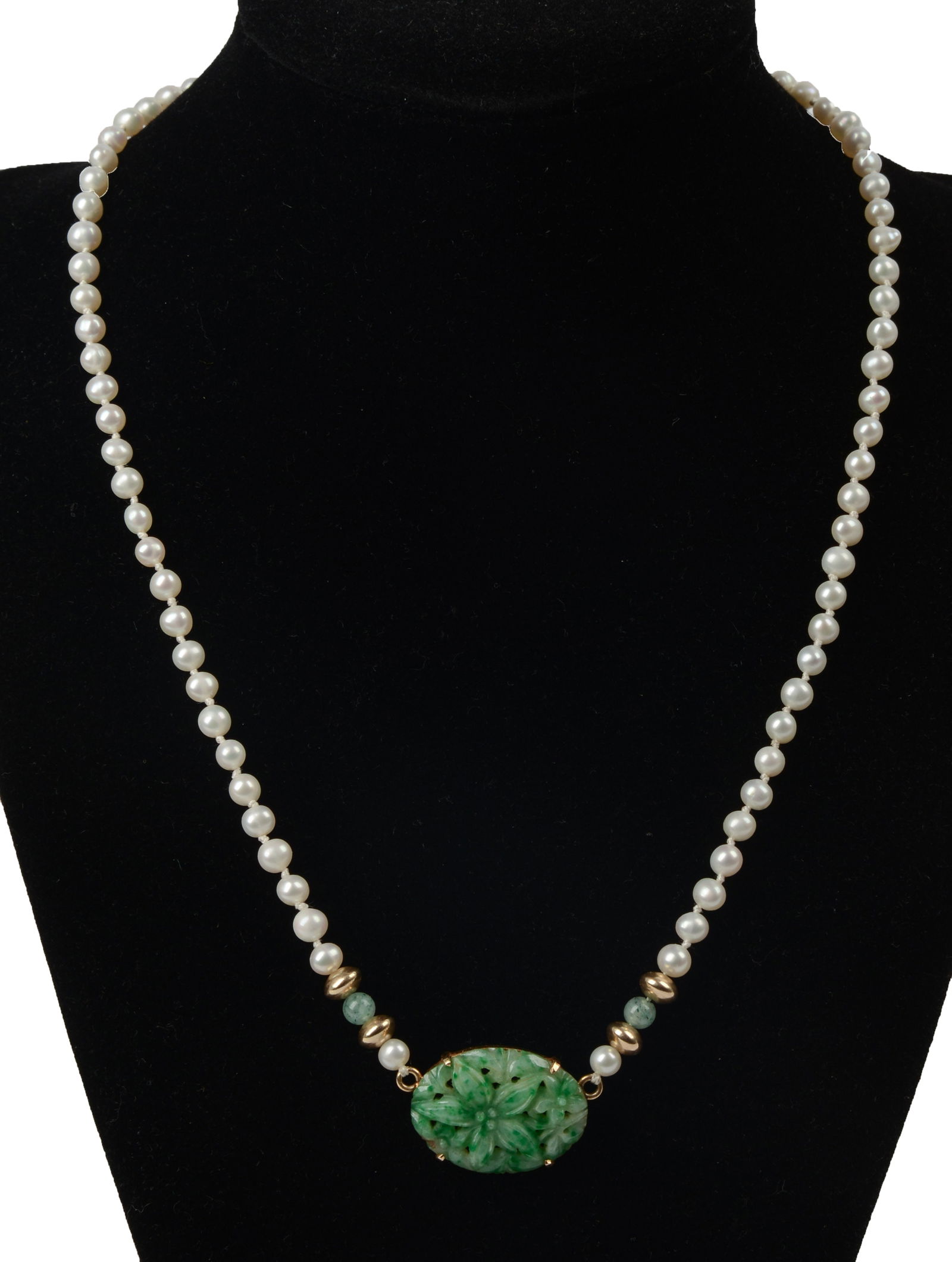 CHINESE JADE, GOLD AND PEARL NECKLACE (1 of 6)