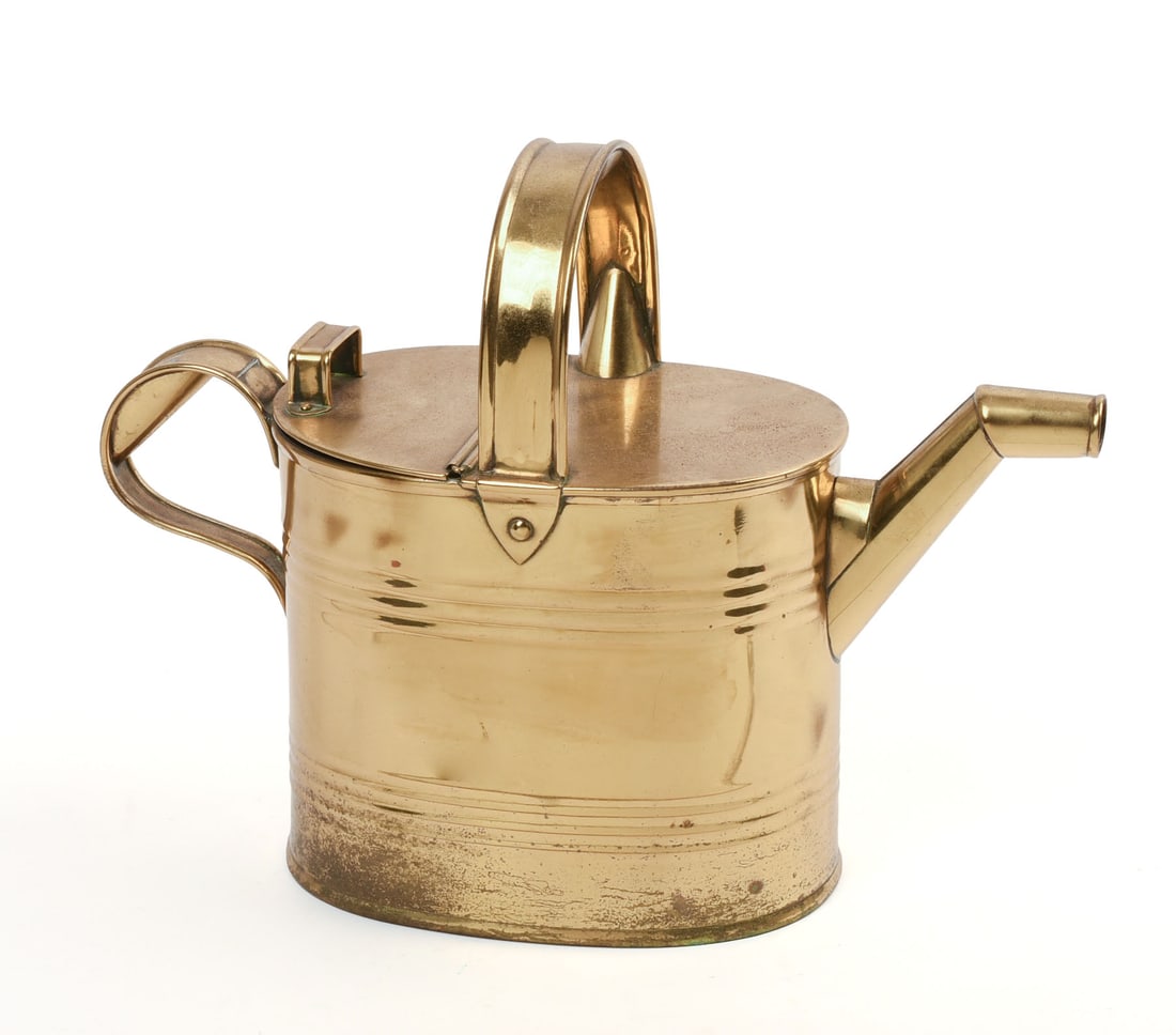 LONDON BRASS WATERING CAN.: Army & Navy Makers, height 10 inches.