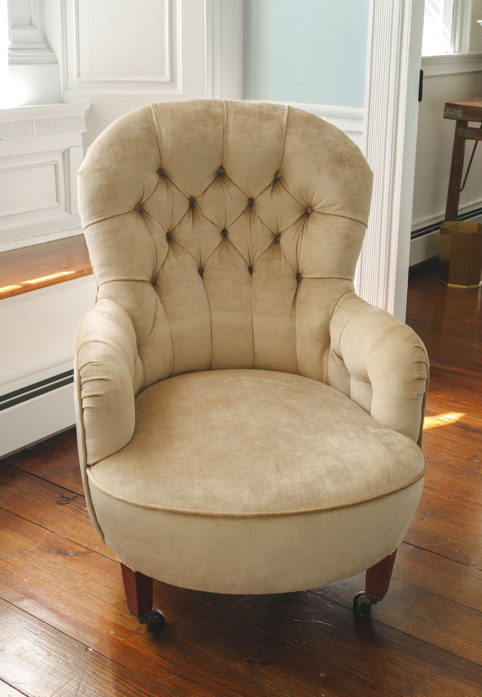 Tufted Slipper Chair.: Seat height 14 inches, overall height 34 inches. Good condition.