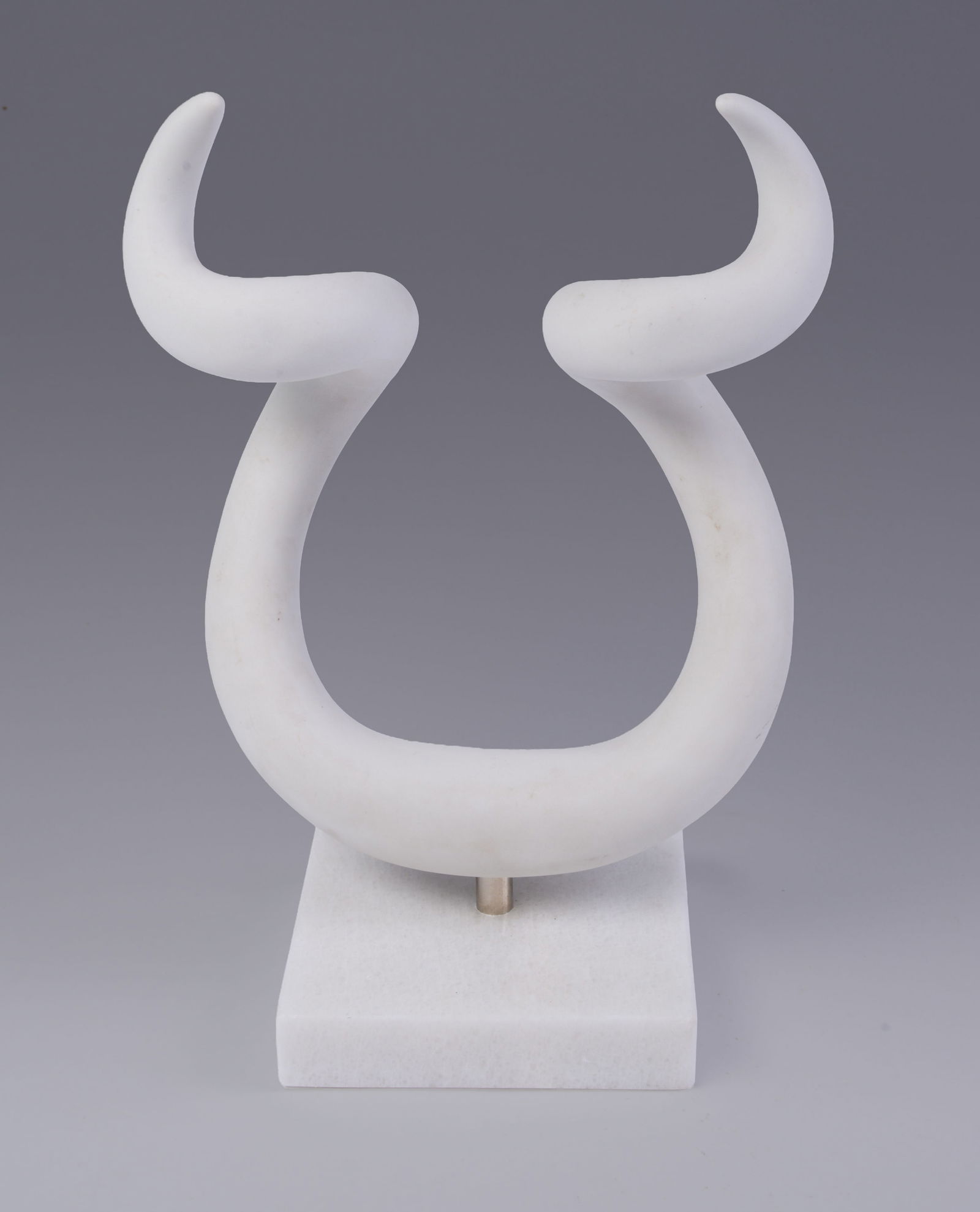 Jonathan Adler Horn Sculpture.: Signed with label. Height 12 inches.