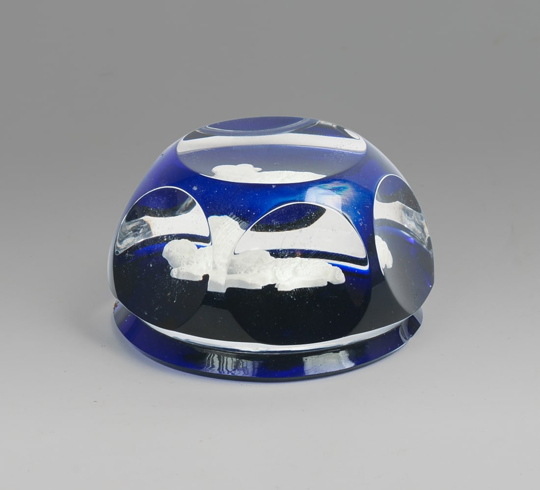 Baccarat Lamb Paperweight.: Diameter 2.5 inches.