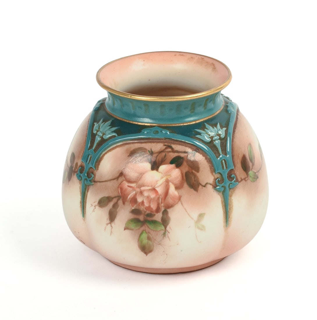 HADLEYâ€™S WORCESTER FAIENCE PORCELAIN VASE.: Height 3.25 inches. Good condition.