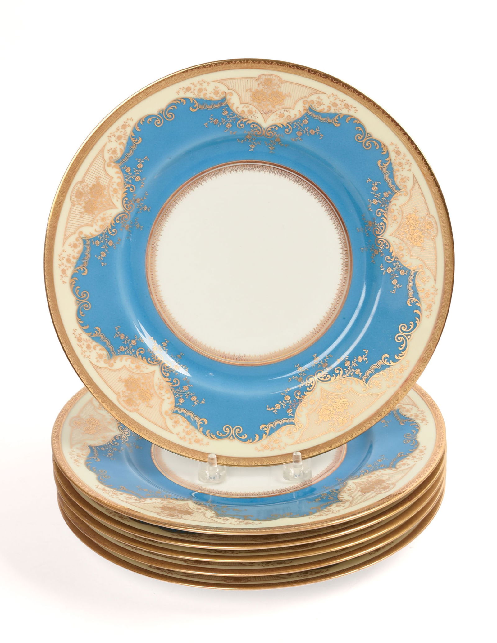SIX HUTSCHENREUTHER PORCELAIN DINNER PLATES. (1 of 6)