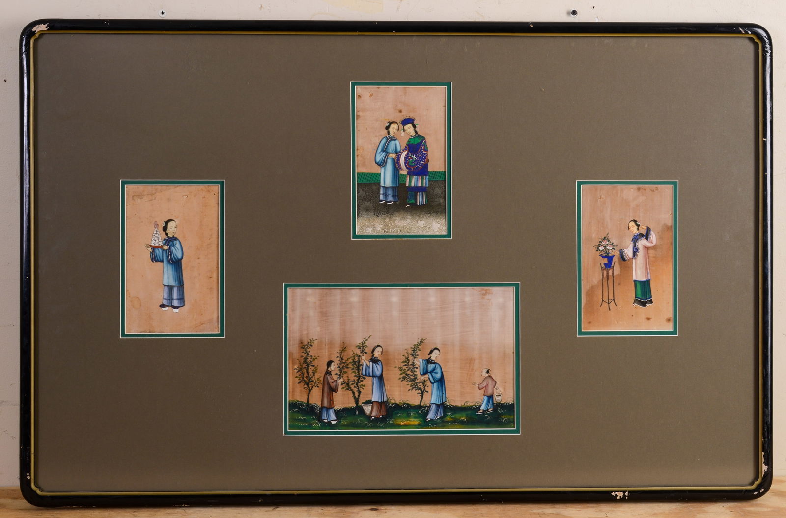 FOUR CHINESE PITH PAINTINGS. (1 of 6)