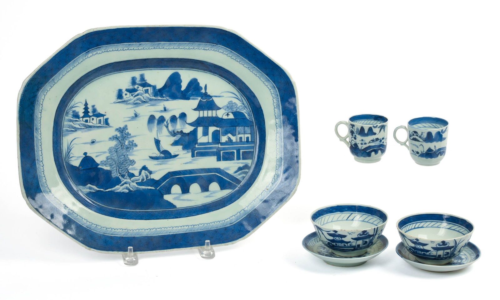 SEVEN PIECES OF CHINESE CANTON PORCELAIN. (1 of 7)