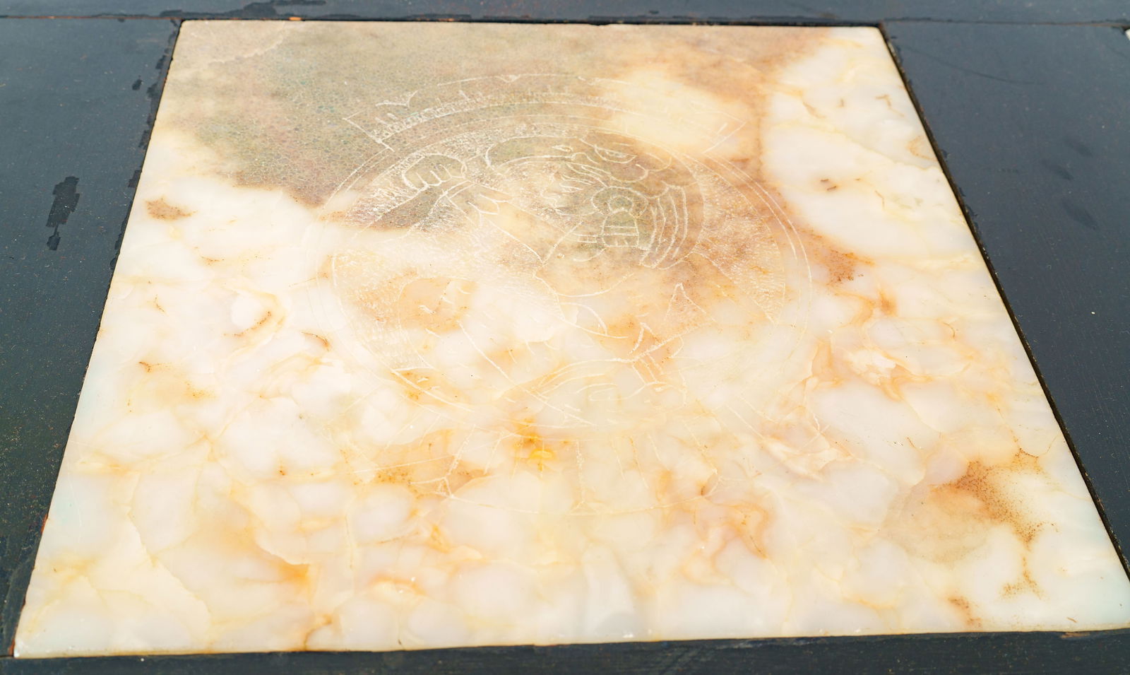 CHINESE CONVERTIBLE TABLE WITH MARBLE INSERTS. - 4