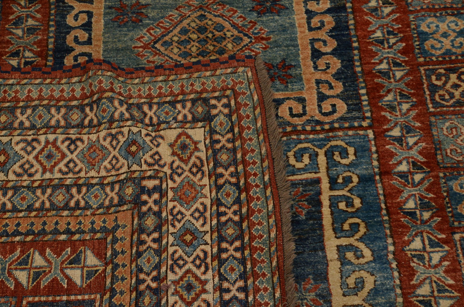ORIENTAL CARPET - 3