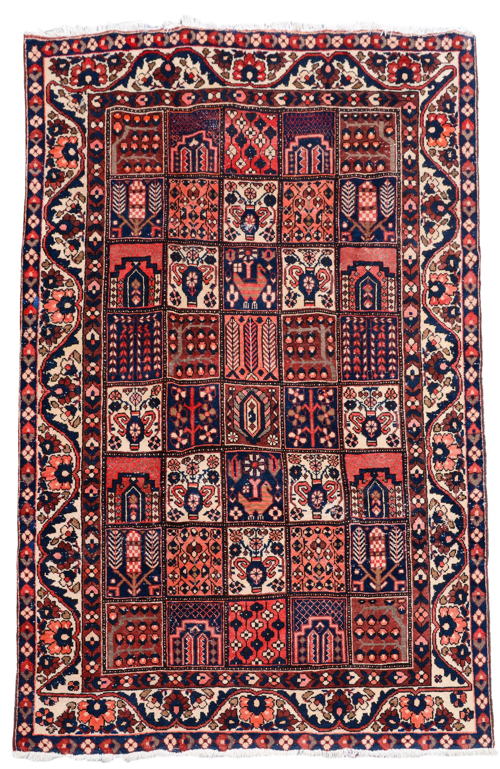 BAKHTARI ORIENTAL CARPET.: 6 feet 6 inches by 9 feet 11 inches.