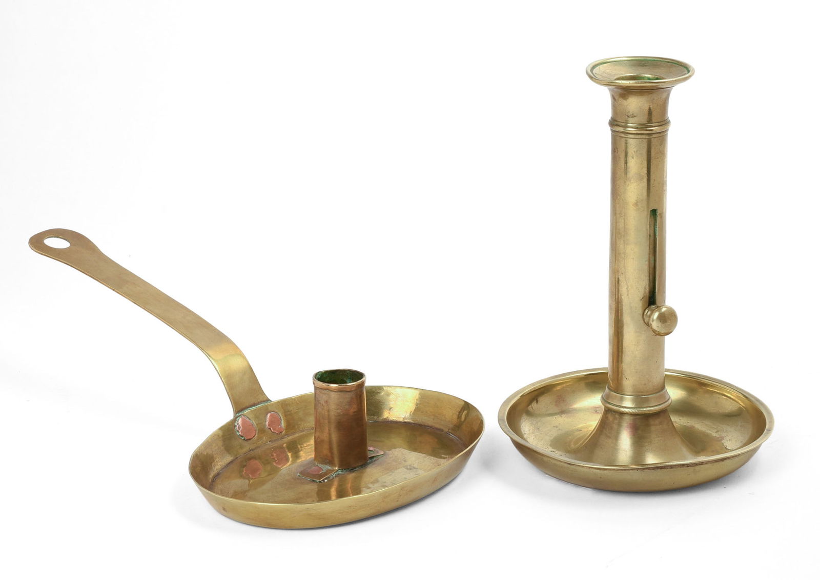 BRASS PUSH UP CANDLESTICK AND A CHAMBERSTICK. (1 of 3)