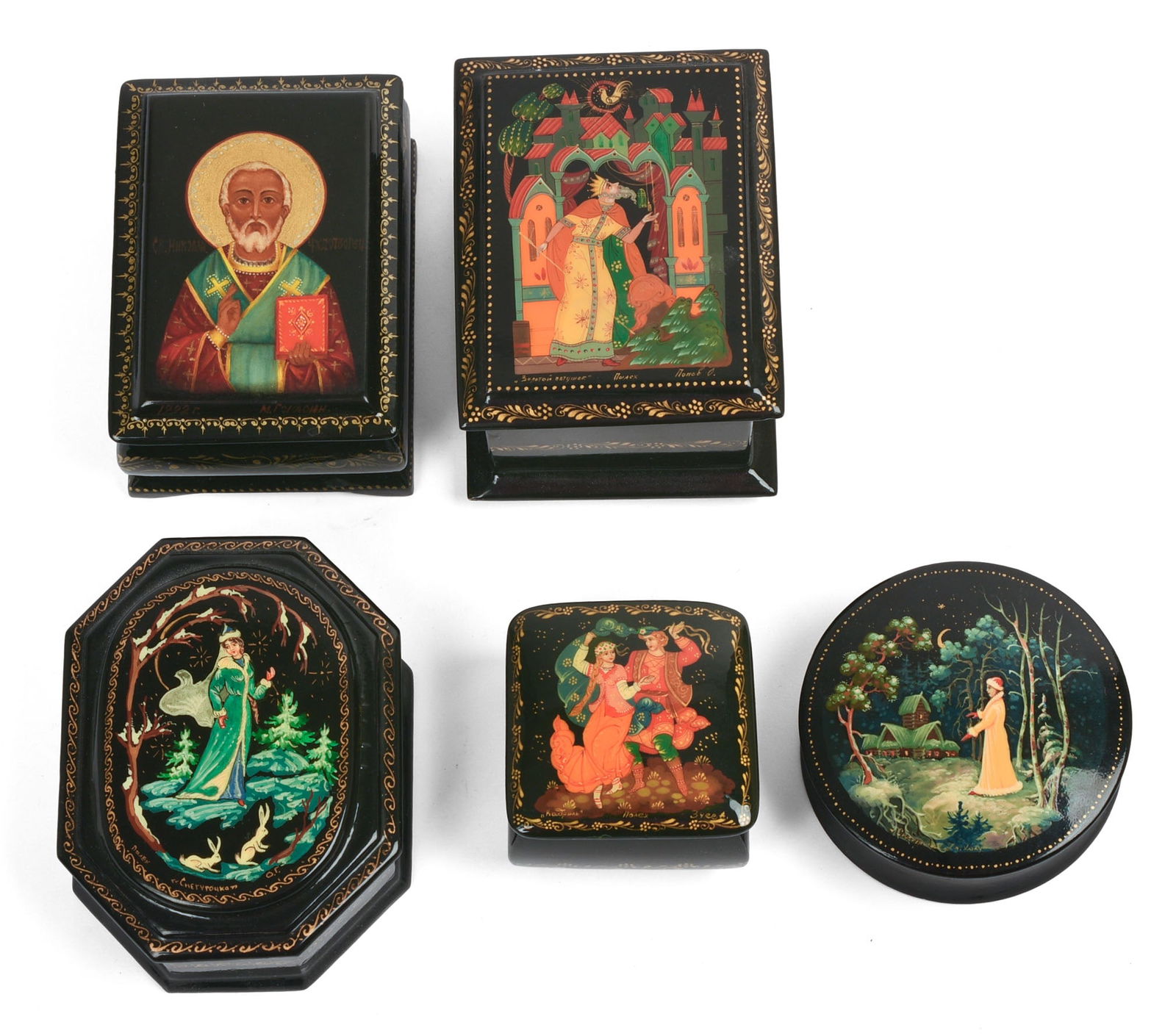 FIVE RUSSIAN BLACK LACQUER BOXES. (1 of 5)