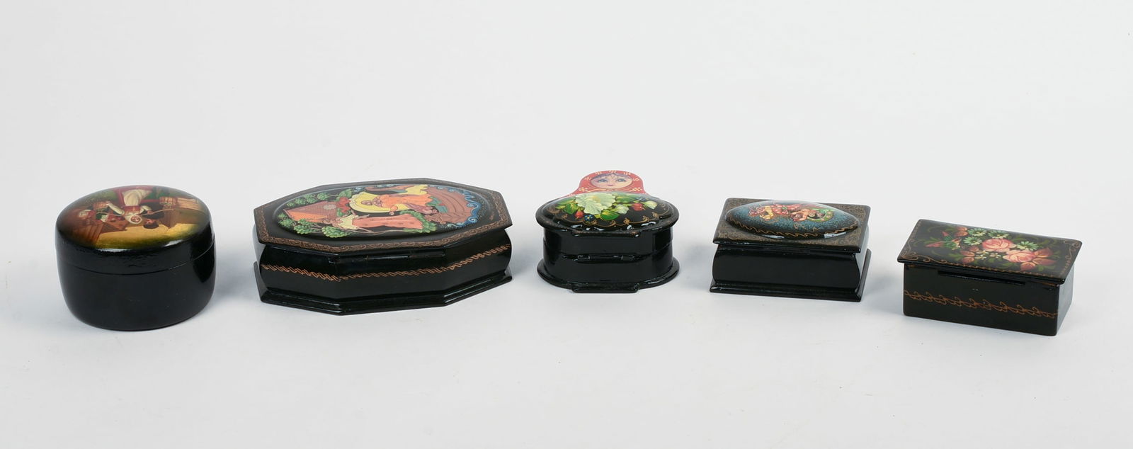 FIVE RUSSIAN BLACK LACQUER BOXES. - 5