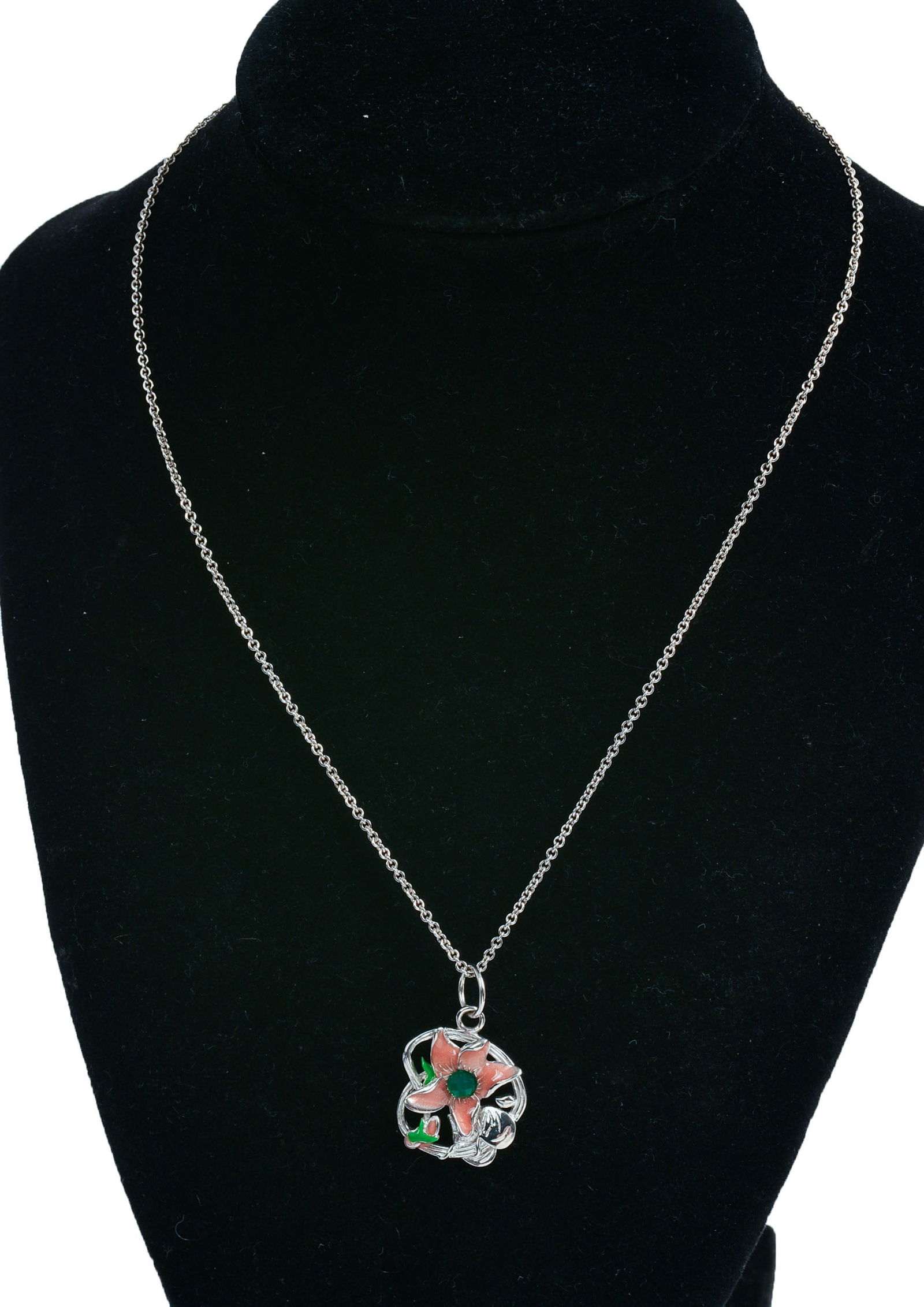 Jan Leslie Sterling Silver and Enamel Floral Pendant Necklace.: Length 16 inches, pendant 0.75 x 0.75 inches, 7.87 grams.