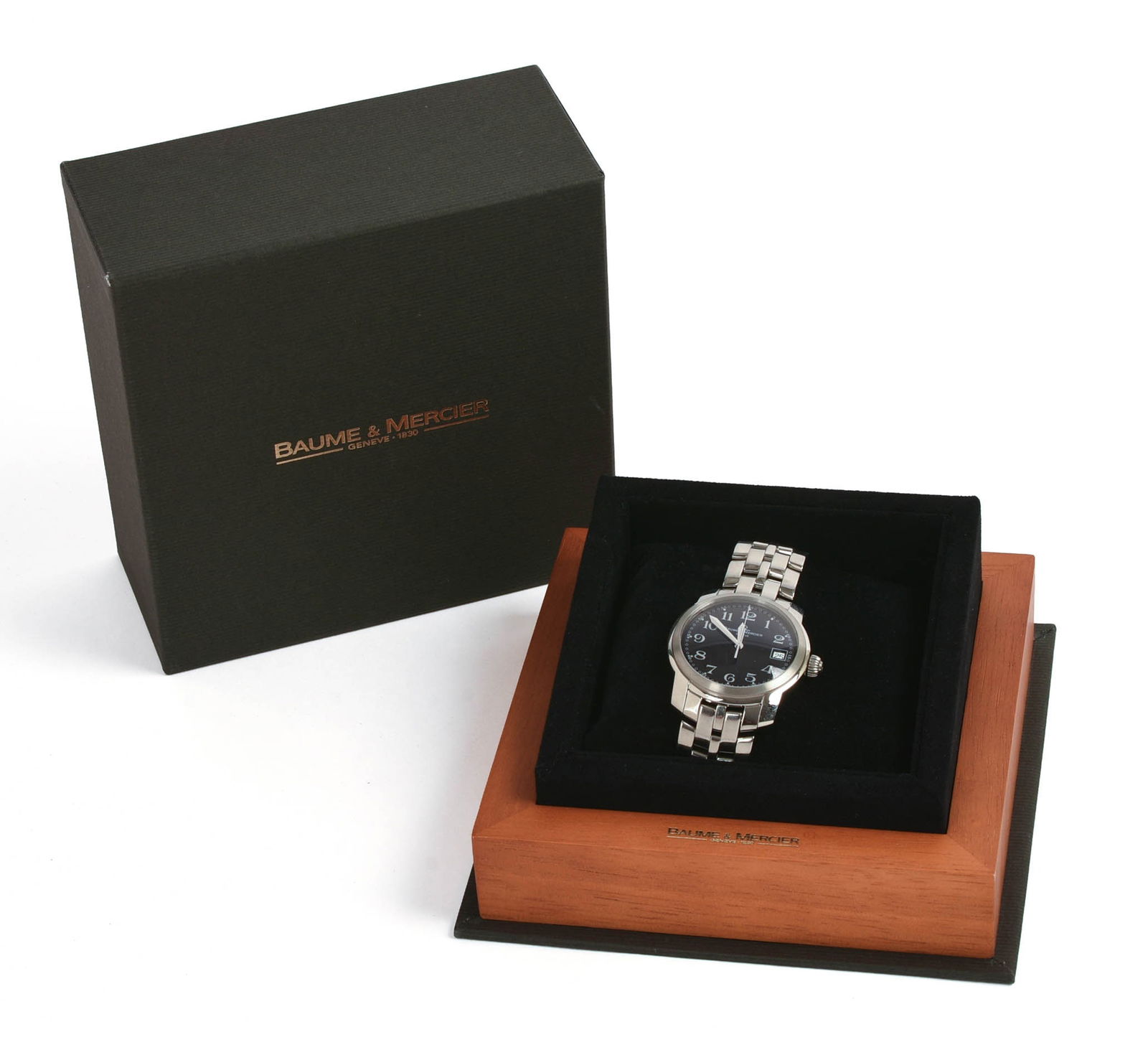 BAUME & MERCIER STAINLESS STEEL MEN'S WATCH.: Face diameter 1.25 inches. In new condition, with original box.