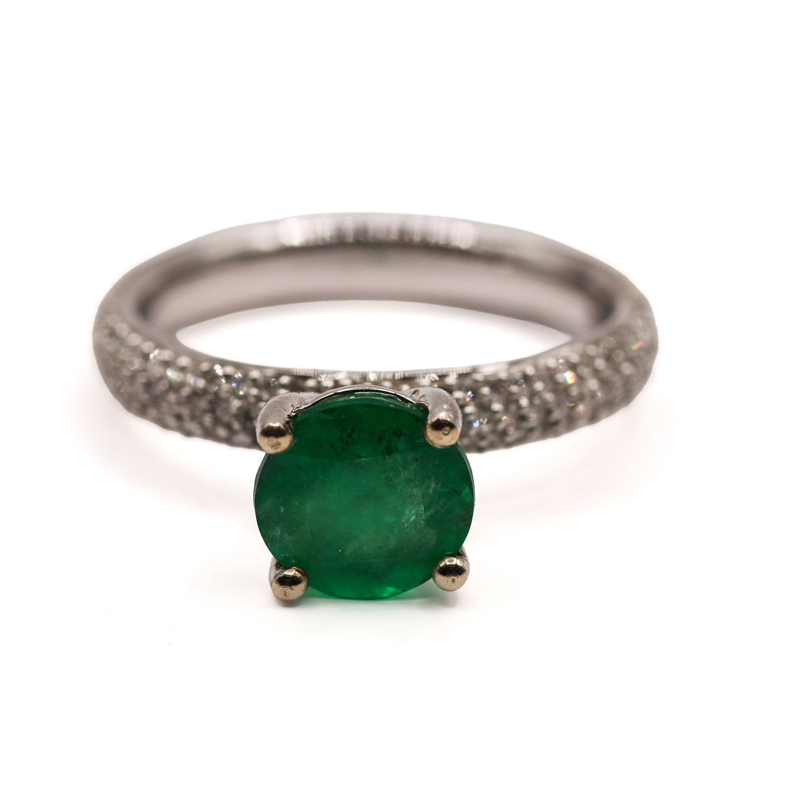 14K GOLD EMERALD AND DIAMOND RING (1 of 3)