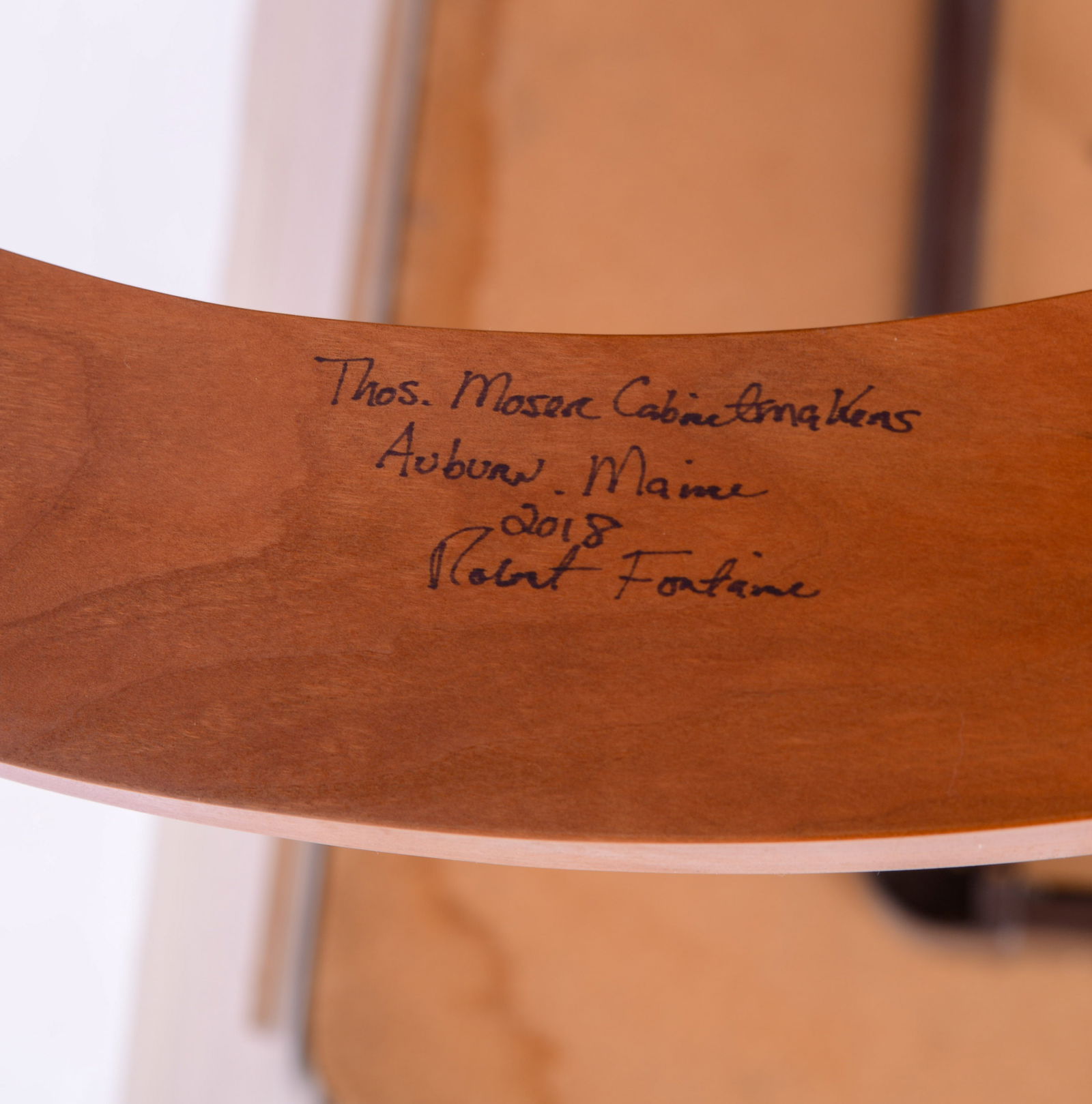 Thomas Moser Cherry Chaise. - 3