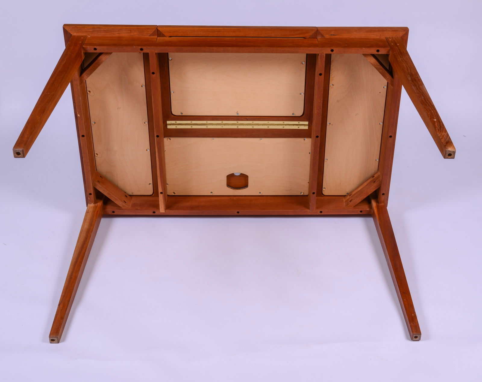 Thomas Moser Prototype Cherry Writing Desk. - 4