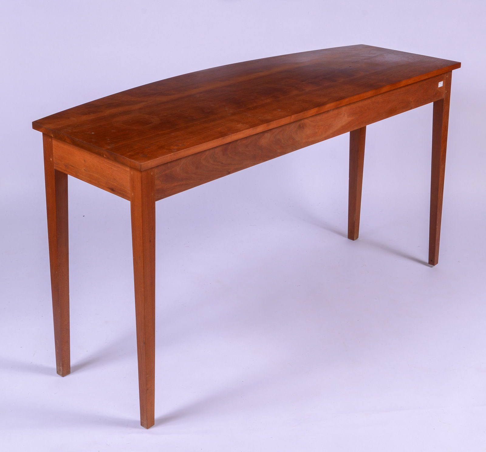 Thomas Moser Cherry Bow Front Glove Table. - 4