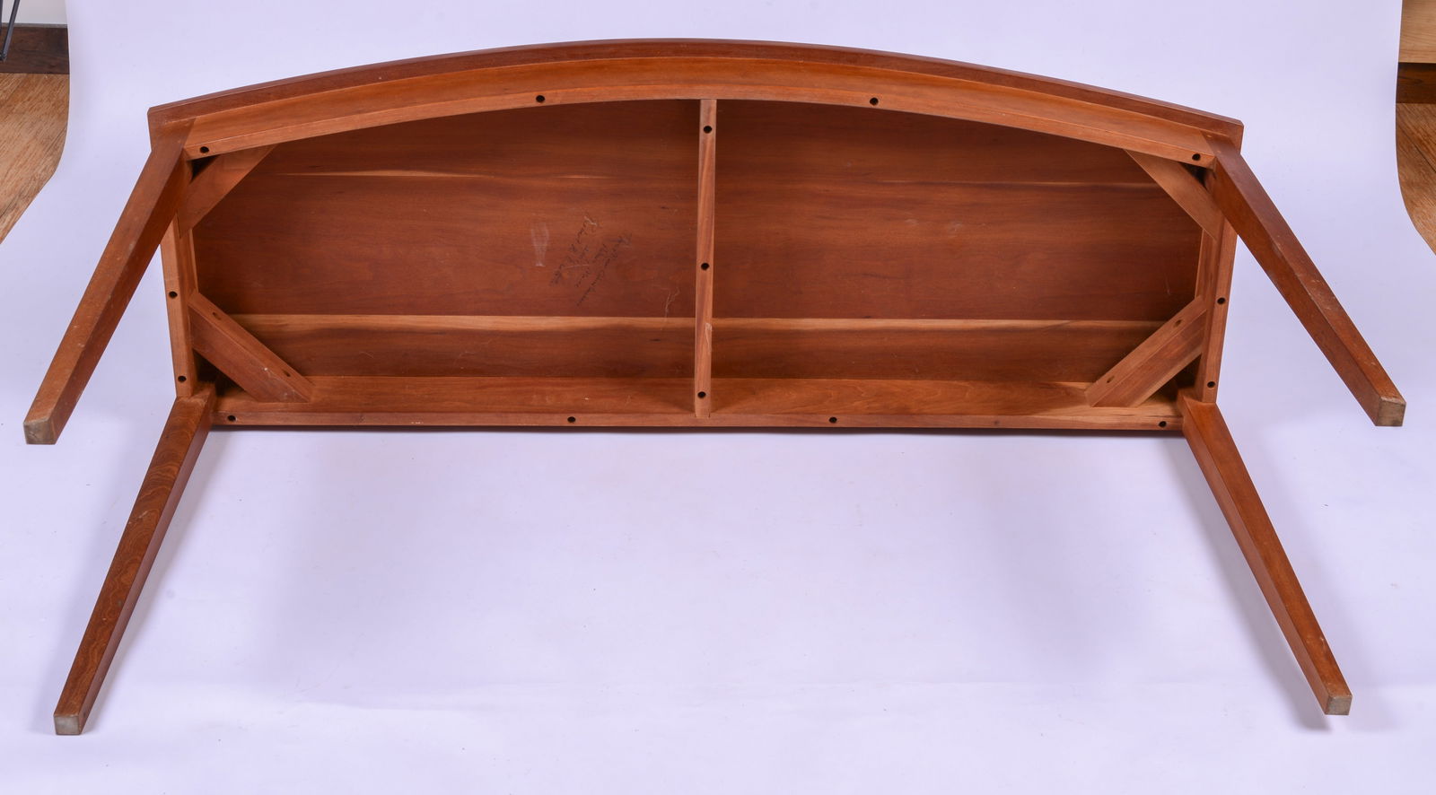 Thomas Moser Cherry Bow Front Glove Table. - 5