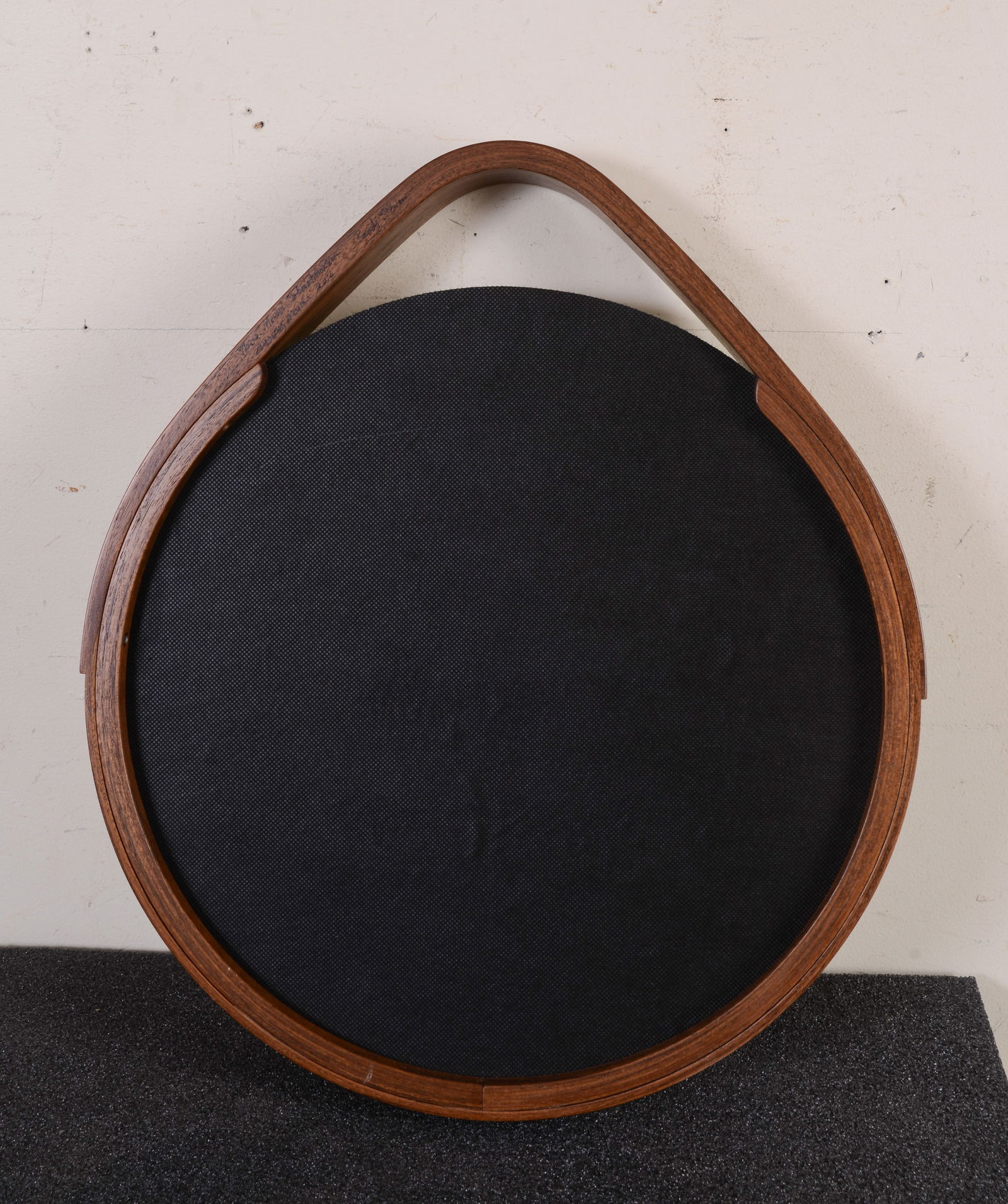 Thomas Moser Mirror in Walnut. - 2