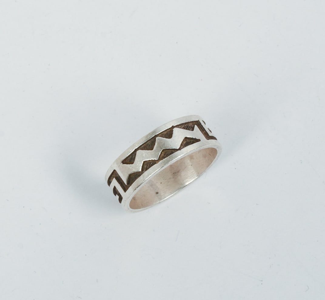 Navajo Sterling Silver Ring. - 2
