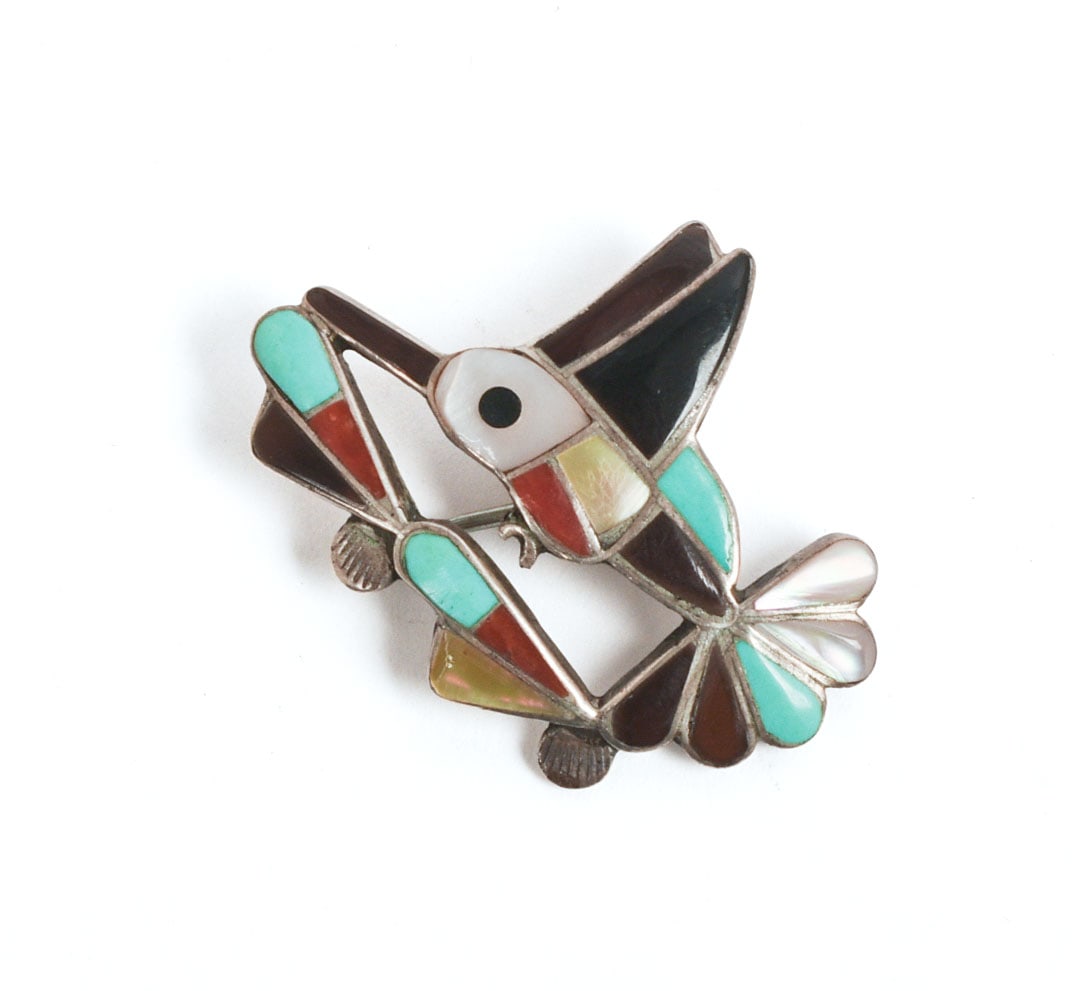 Zuni Sterling Hummingbird Pendant or Brooch.: 1.125 x 1 inch, 0.122 ozt.