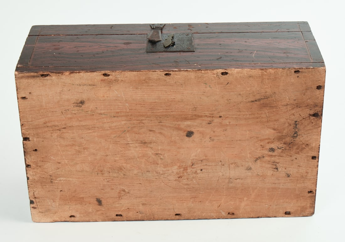 Maine Grain Painted Document Box. - 6