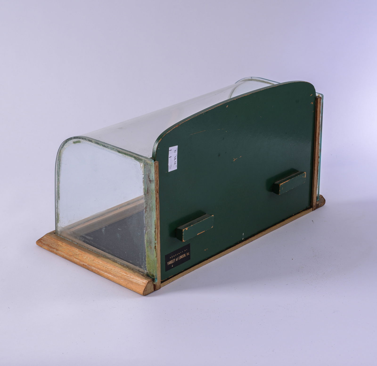 Yardley Countertop Display Case. - 3