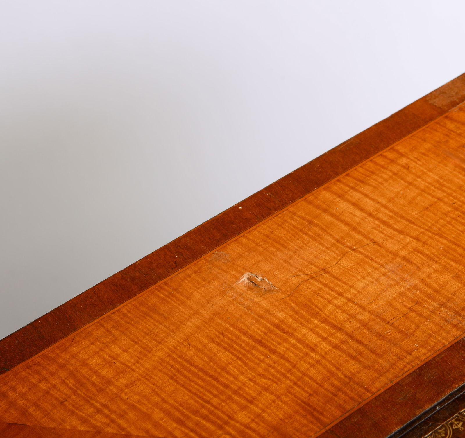 Tiger Maple Pembroke Table. - 5