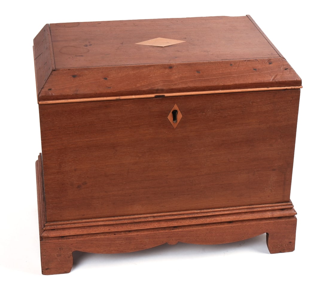 19th Century Chestnut Small Box. (1 of 6)