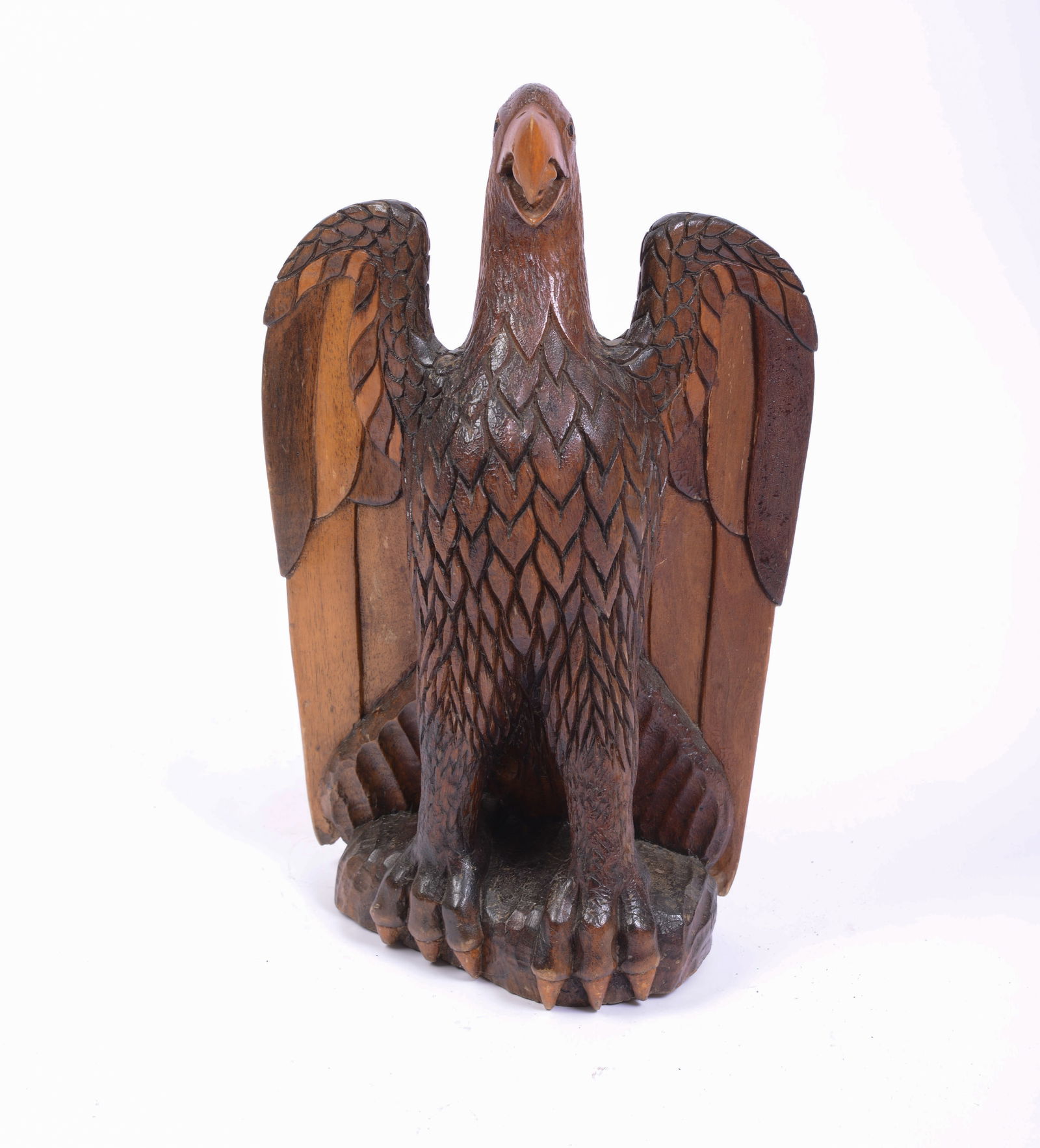 Large Folk Art Carved Eagle. - 3