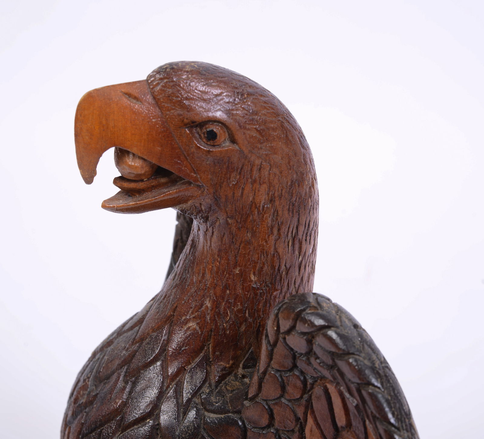 Large Folk Art Carved Eagle. - 4