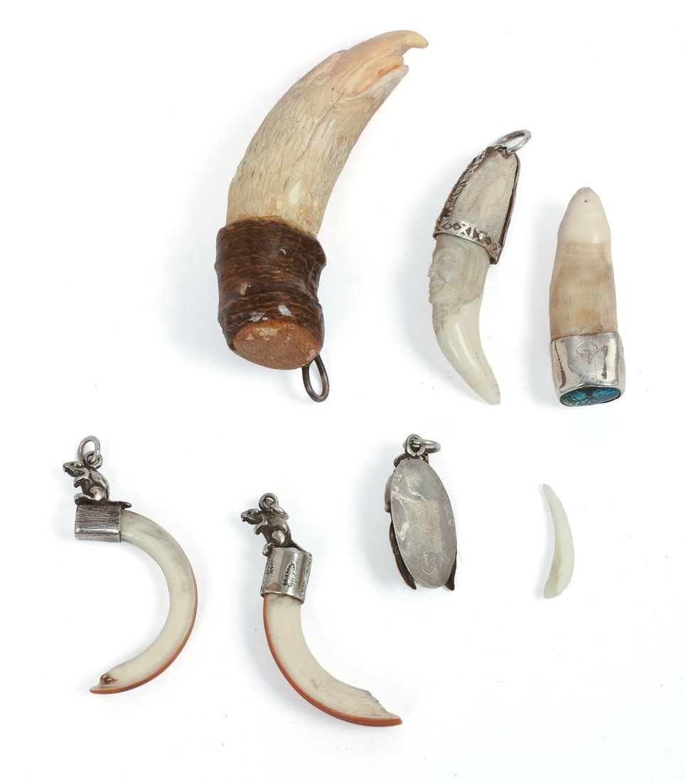 Six Bear Claw Sterling Pendants. - 4