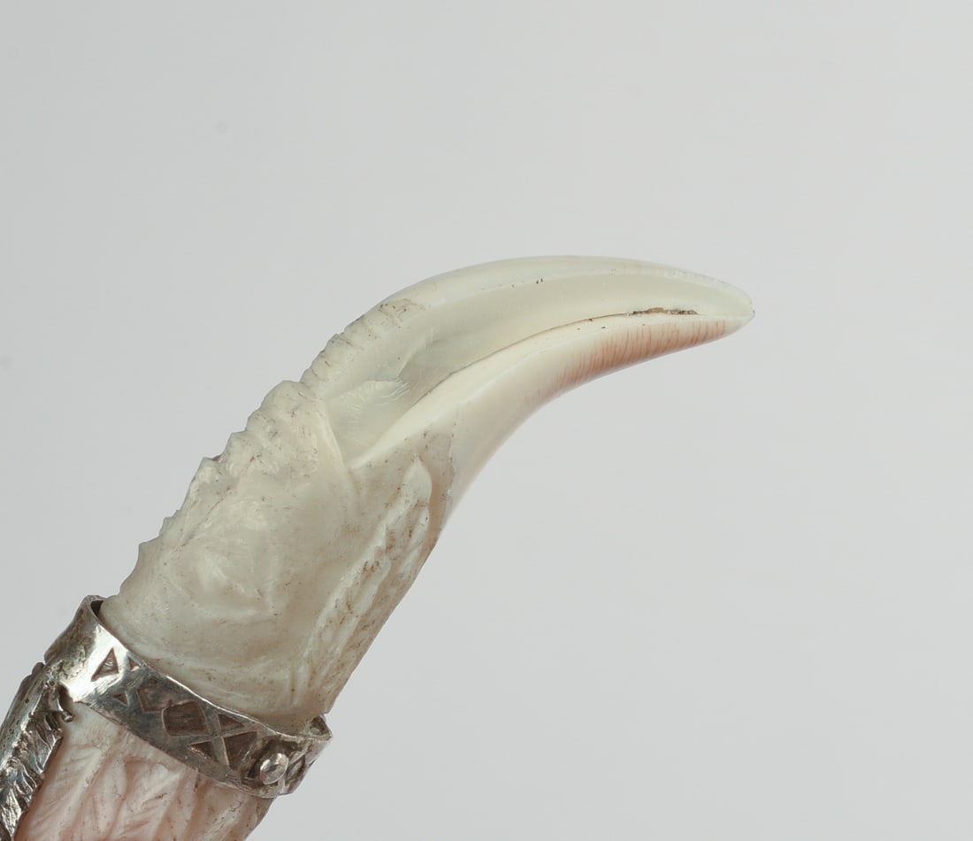 Six Bear Claw Sterling Pendants. - 6