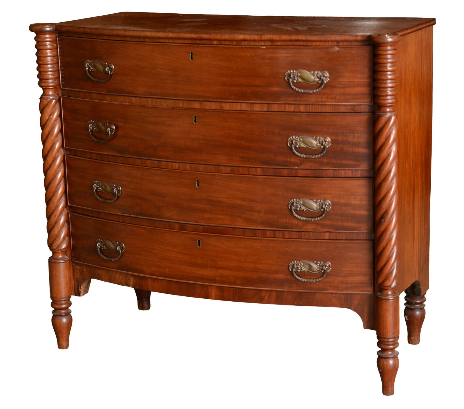 Massachusetts Sheraton Chest of Drawers.: Height 36.5 inches, width 39 inches, depth 20 inches.
