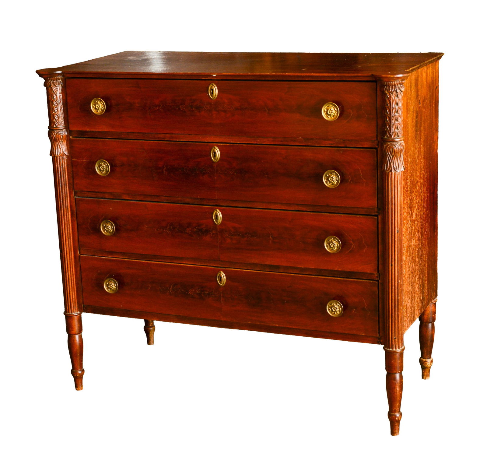 Massachusetts Sheraton Chest of Drawers. (1 of 2)