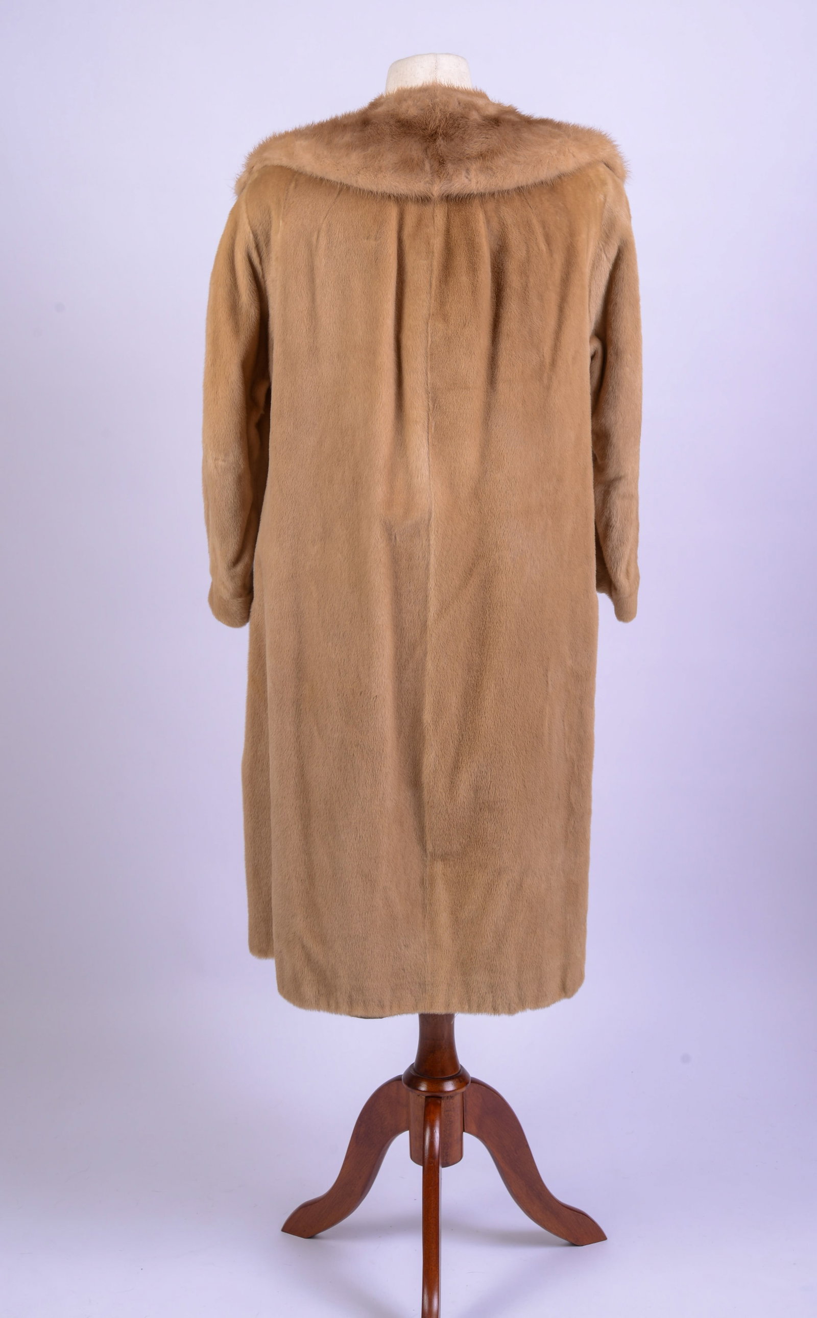 Chambers Sherwin Vintage Fur Jacket. - 3
