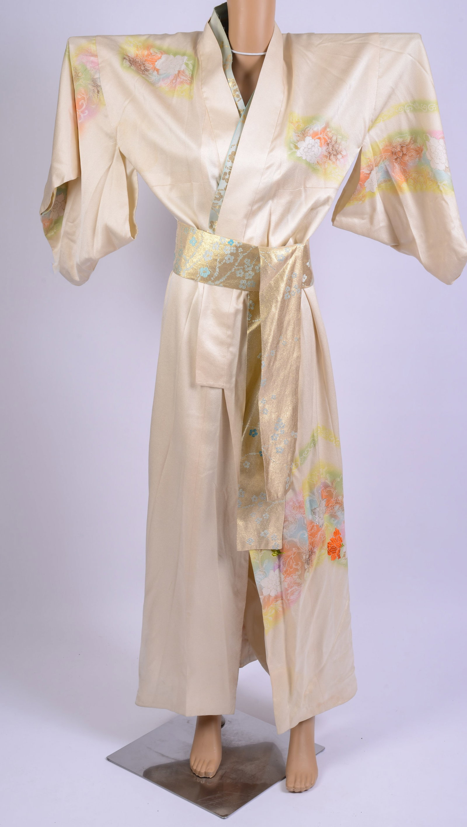 Kimono and Sash. - 4