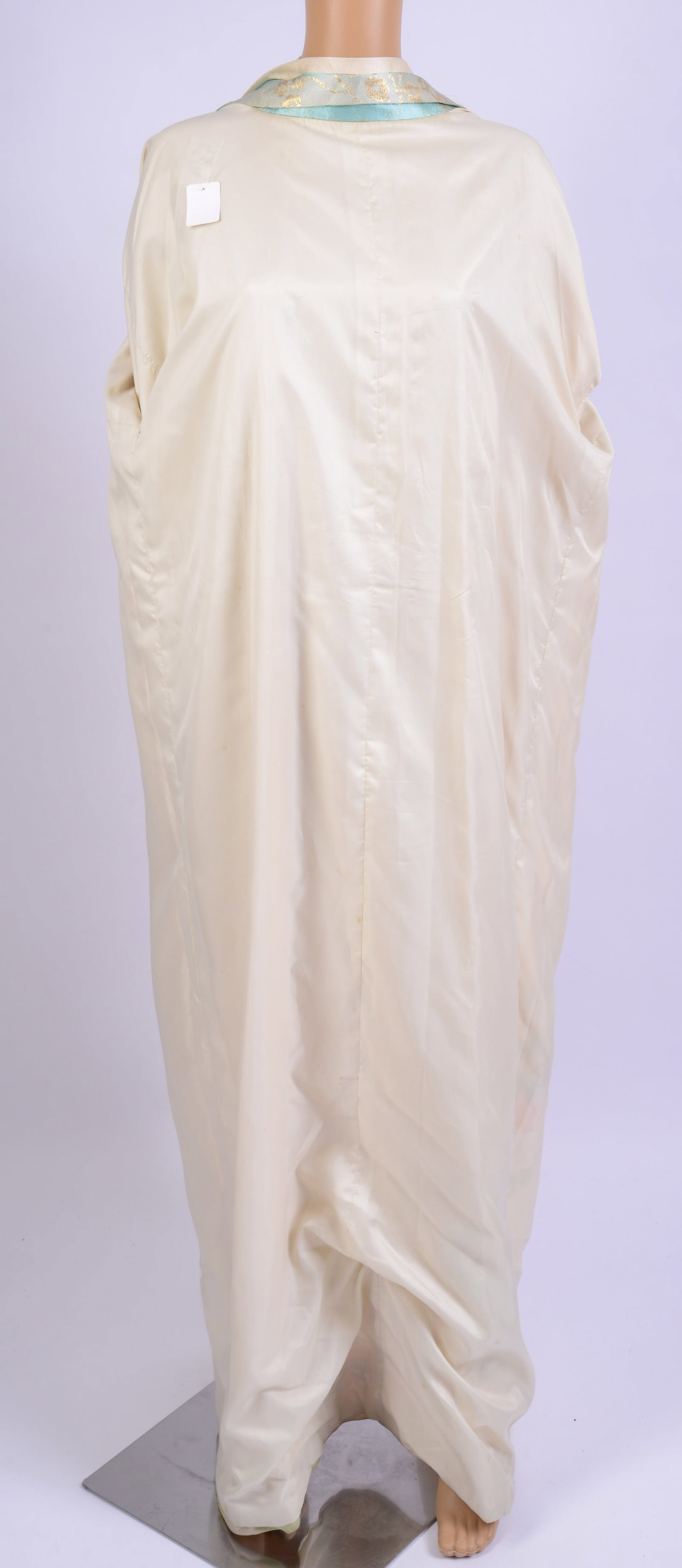 Kimono and Sash. - 6