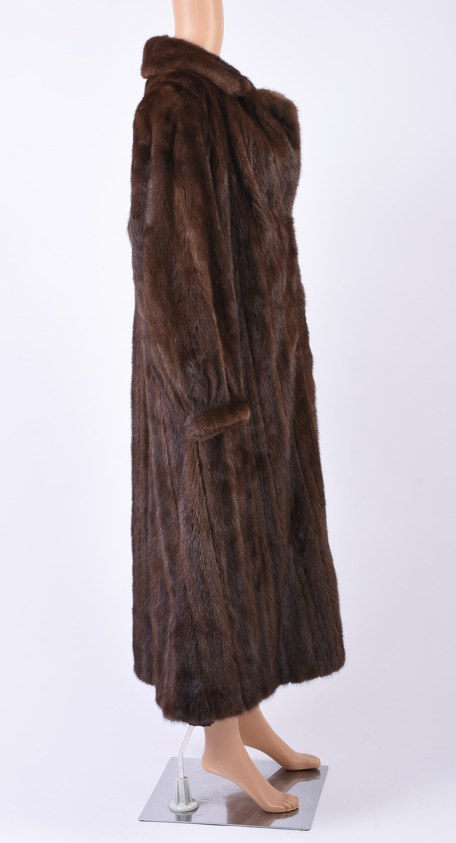Evans Mink Jacket, Size M. - 2
