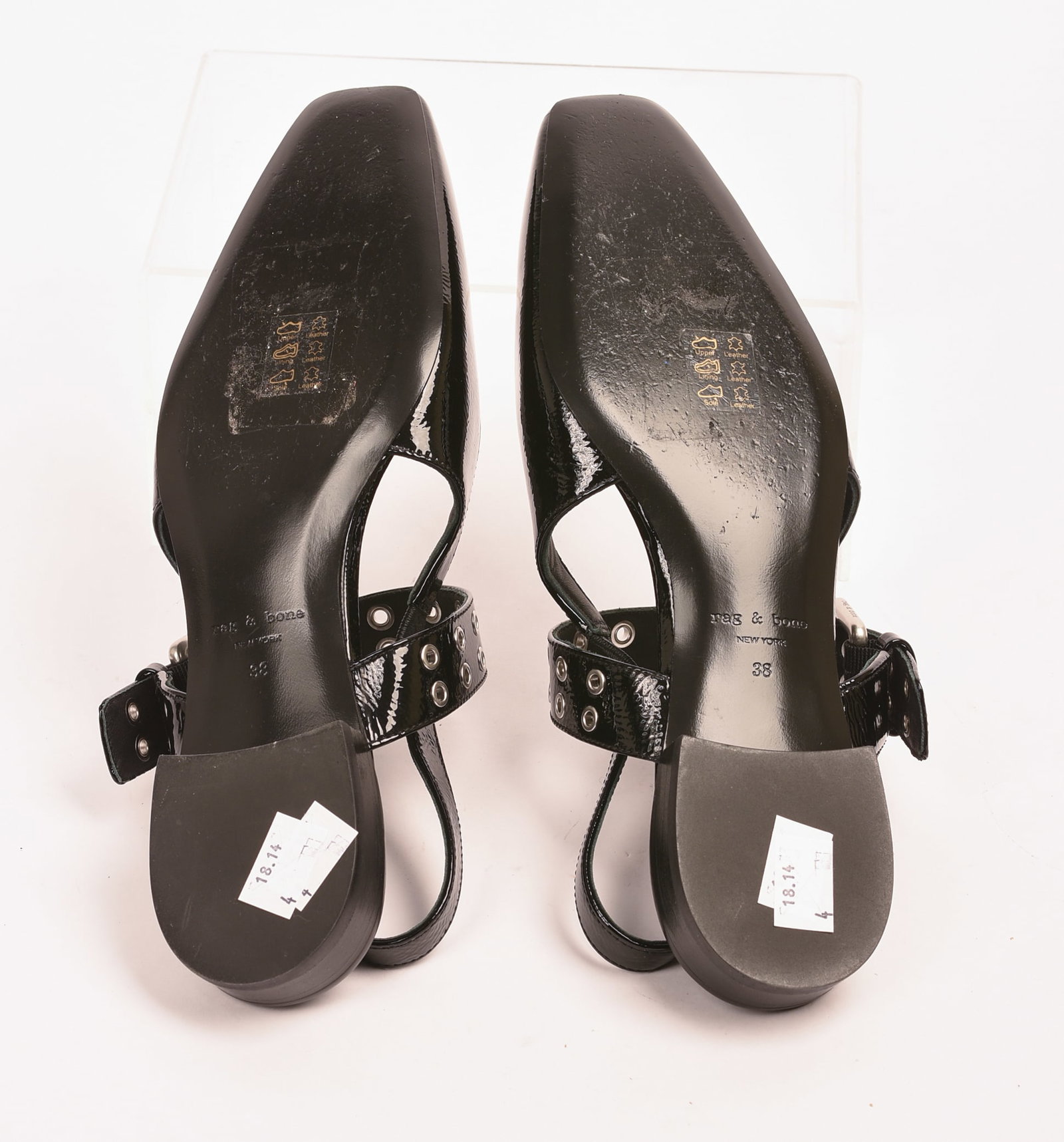 Gucci Logo Slides, Size 38.5. - 10