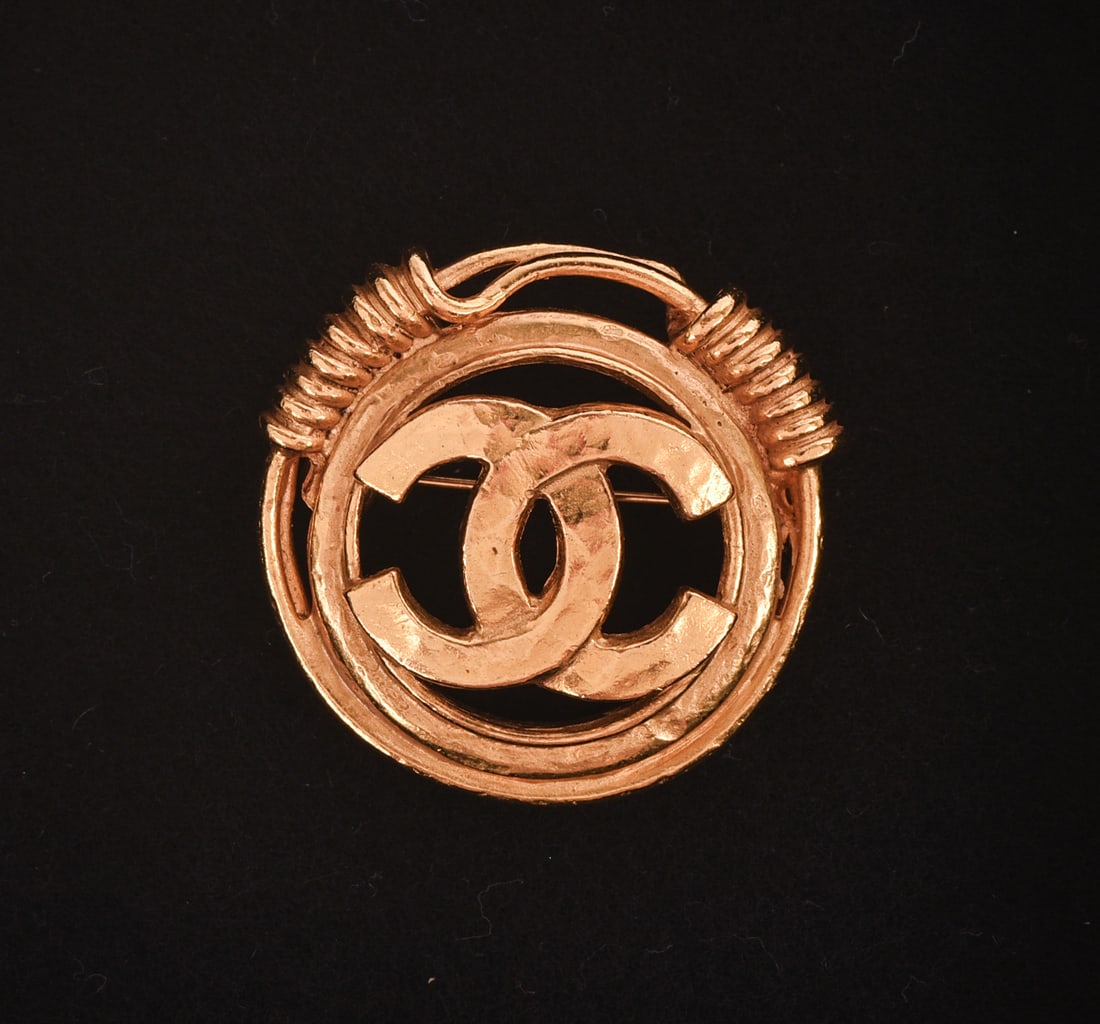 Chanel 2004 Collection Brooch by Karl Lagerfeld.: Diameter 1.25 inches. With Chanel Box.